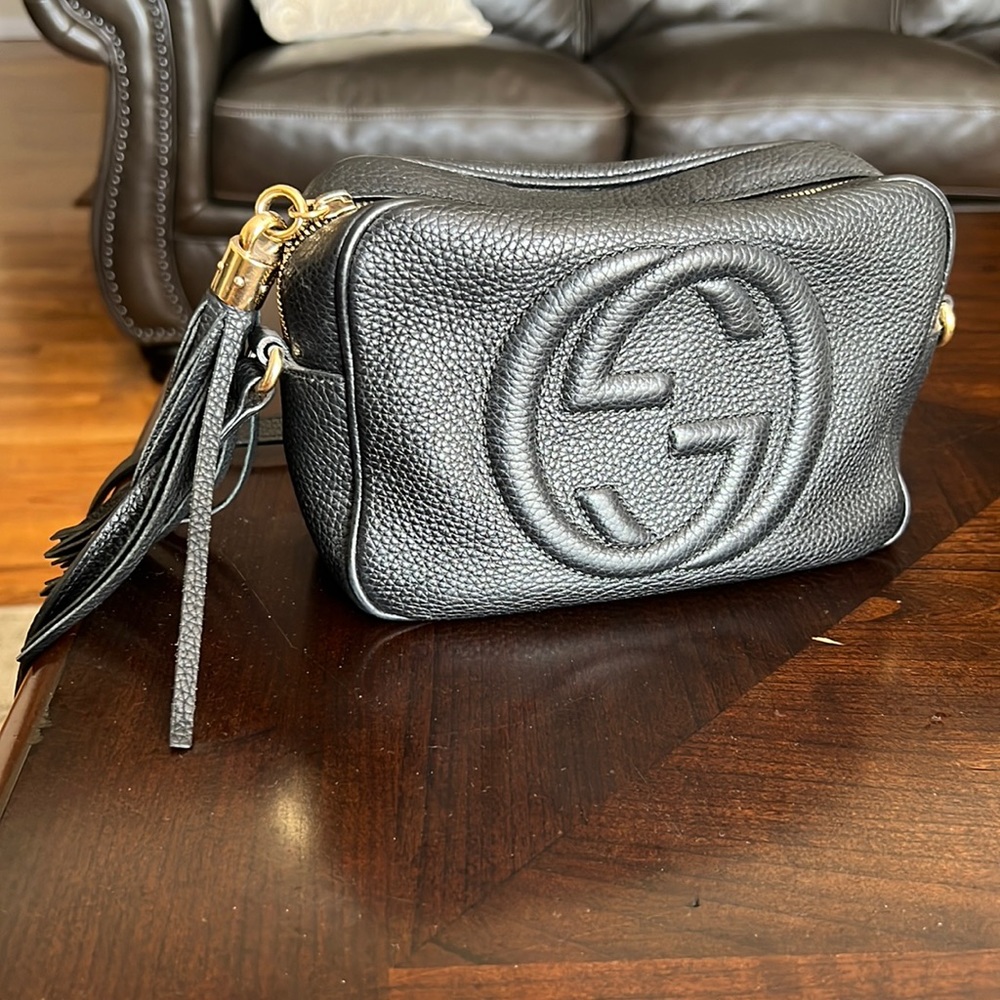 Gucci small leather disco bag